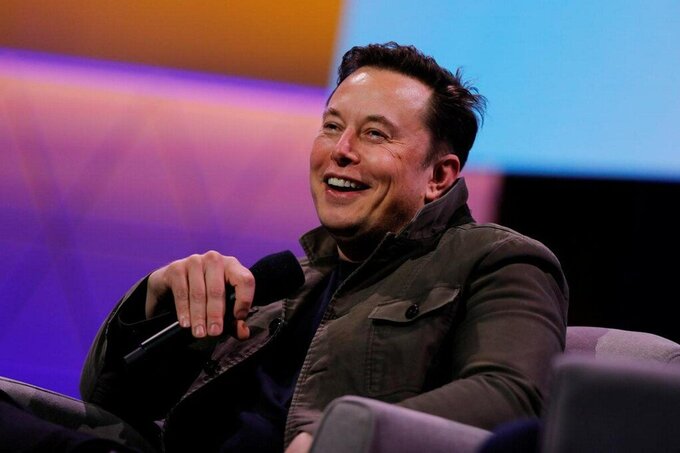 Elon Musk hiện sở hữu tài sản trăm tỷ USD. Ảnh: Reuters.