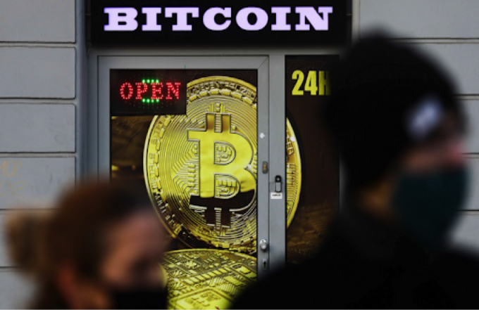 Bitcoin là đồng tiền ảo phổ biến nhất thế giới, gây nên cơn “sốt” toàn cầu. Ảnh: Getty