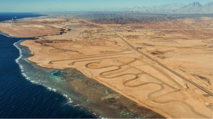 Đất dành cho một nhà máy hydro và các trang trại gió và mặt trời để cung cấp năng lượng cho nó ở Neom, Ả Rập Xê Út. Nguồn: Neom