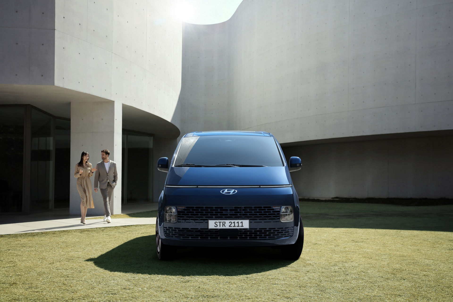 Hyundai Staria có thể tuỳ biến thành xe 2-11 chỗ, sẽ bán ra thị trường vào nửa cuối năm nay - Ảnh 1.