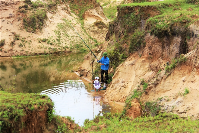 Mỏ sắt lớn nhất Đông Nam Á ở Việt Nam bất động gần 10 năm - 14