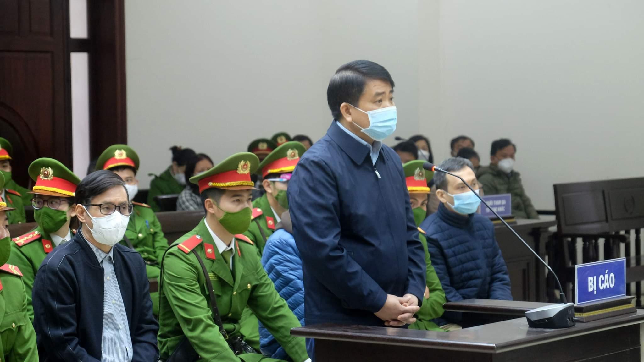 Xét xử ông Nguyễn Đức Chung: Luật sư cung cấp vật chứng là iPad cài email “chunghinhsu”