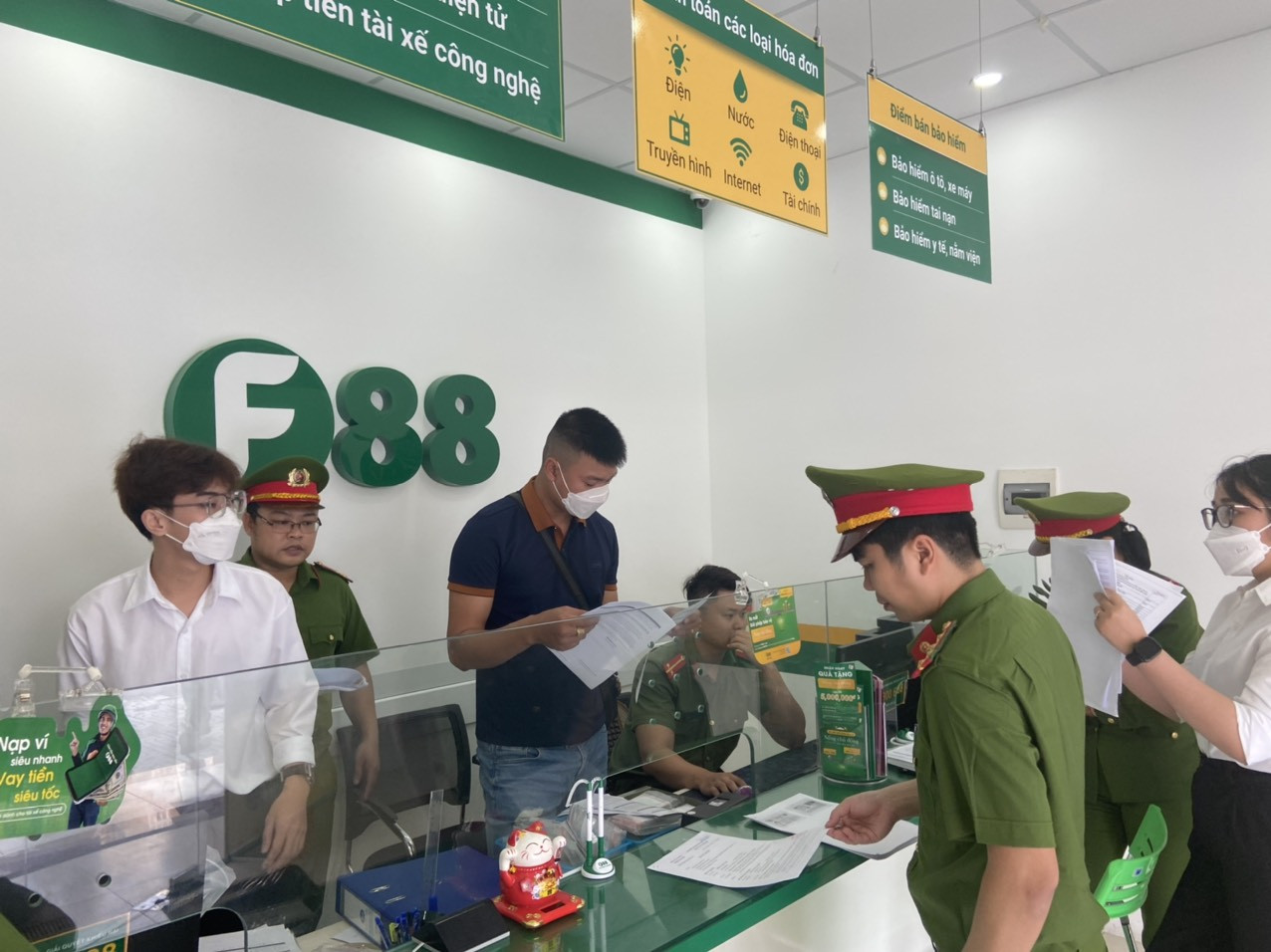 Đà Nẵng: Công an tạm giữ hàng nghìn hồ sơ tại các cơ sở cầm cố, cho vay tín dụng F88