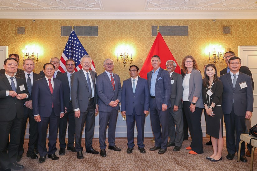 Doanh nghiệp bán dẫn Hoa Kỳ cam kết hỗ trợ Việt Nam tham gia chuỗi cung ứng