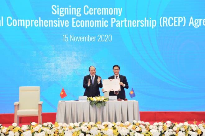 Chuyên gia: RCEP giúp kinh tế Việt tăng tốc sau COVID-19 - 1