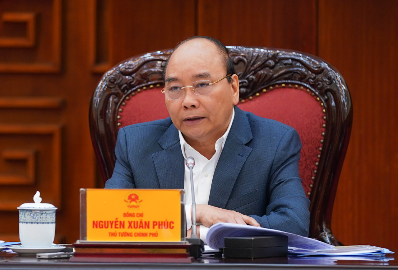Thủ tướng Nguyễn Xuân Phúc phát biểu tại cuộc họp Thường trực Chính phủ,sáng ngày 25/11. Ảnh: VGP.