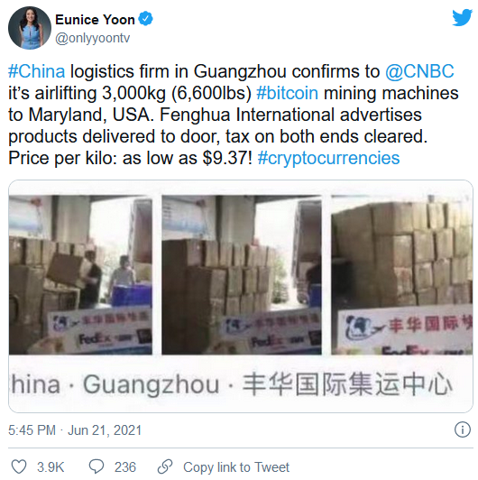 3 tấn máy đào bitcoin đã được chuyển bằng máy bay từ Trung Quốc sang Mỹ, nhưng vẫn còn 80.000 tấn máy móc đang nằm chờ - Ảnh 1.