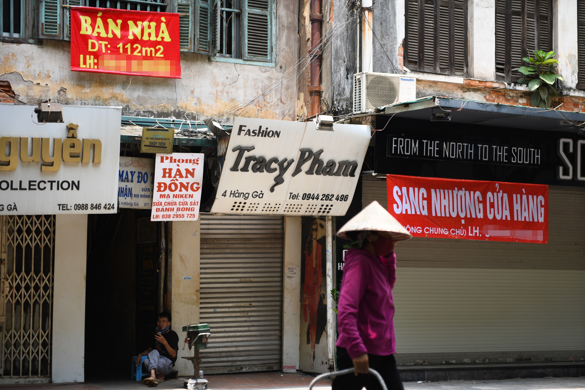 Dù giảm giá sâu nhưng cho thuê nhà mặt phố hiện đang rất khó khăn. 