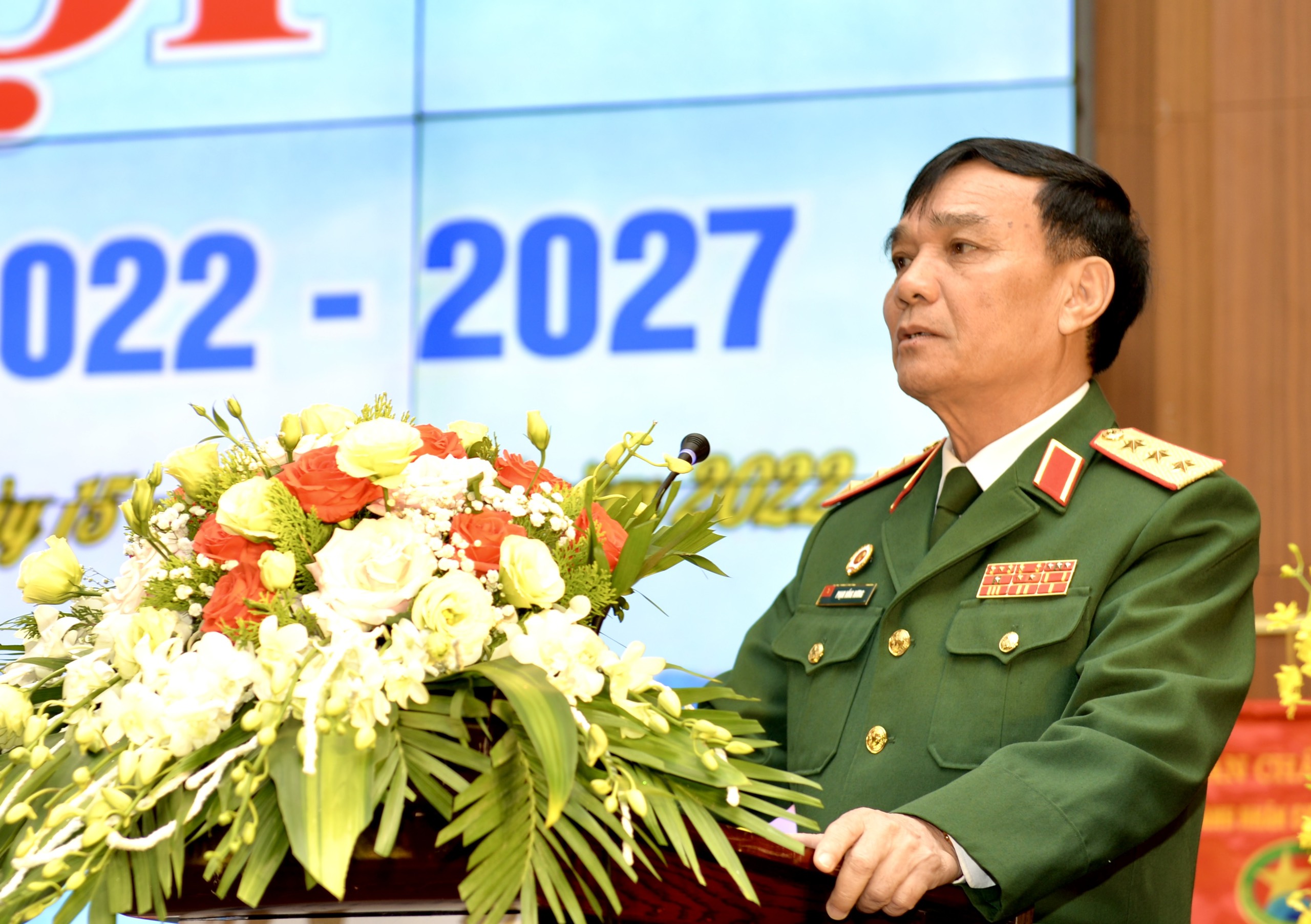 Thượng tướng Phạm Hồng Hương, Phó Chủ tịch Hội CCB Việt Nam đã biểu dương những thành tích mà Hiệp hội DN CCB tỉnh Quảng Ninh đạt được trong nhiệm kỳ qua.